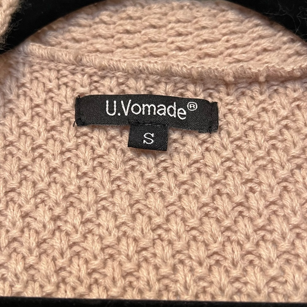 Cardigan - Picture 2 of 3